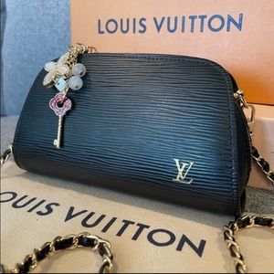 LOUIS VUITTON EPI TROUSSE MAKEUP BAG TURNED CROSSBODY
